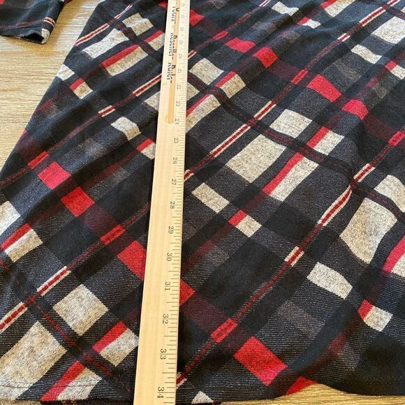 NWT. Petite XL. Stretch dress/ lined. Plaid pattern. - Picture 4 of 9